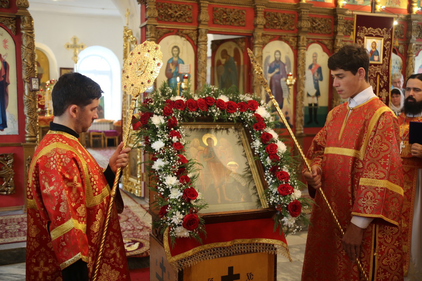 Митрополит Саранский и Мордовский Зиновий в сослужении епископа Ардатовского и Атяшевского Вениамина